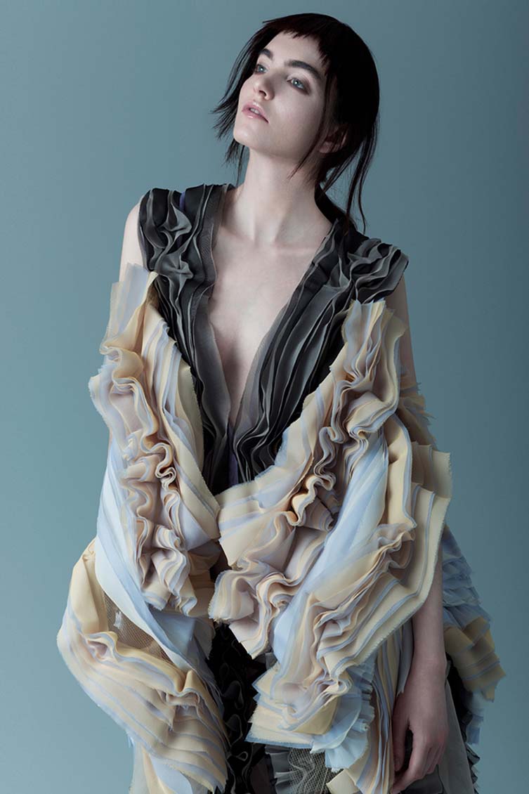 Traces Womenswear Collection by Rong Zhang