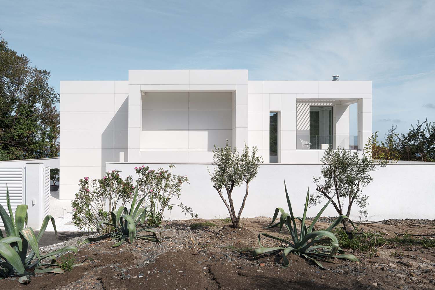 Villa Bianca Private House by Alexander Yonchev-Simple Architecture is Winner in Architecture, Building and Structure Design Category, 2022 - 2023.