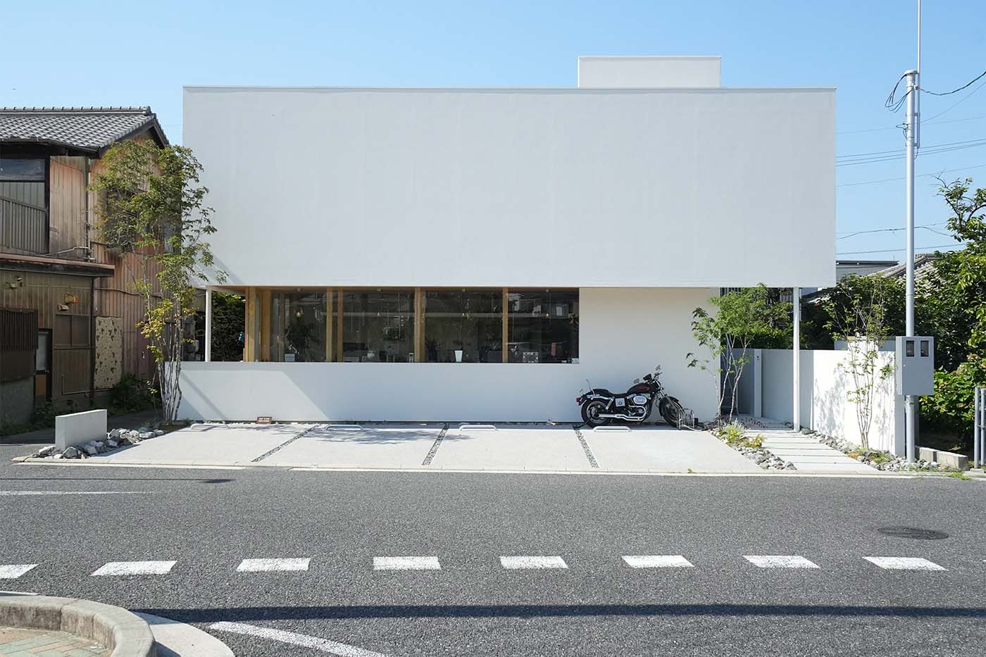 Crossing Walls House and Office by Satoshi Fujinaka is Winner in Architecture, Building and Structure Design Category, 2025 - 2026