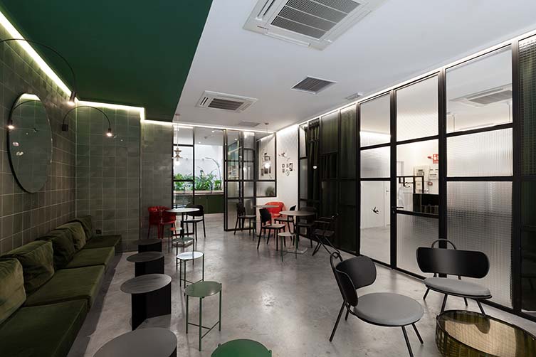 2060 The Newton Hostel & Market Madrid, Plaza Tirso de Molina Design Hostel