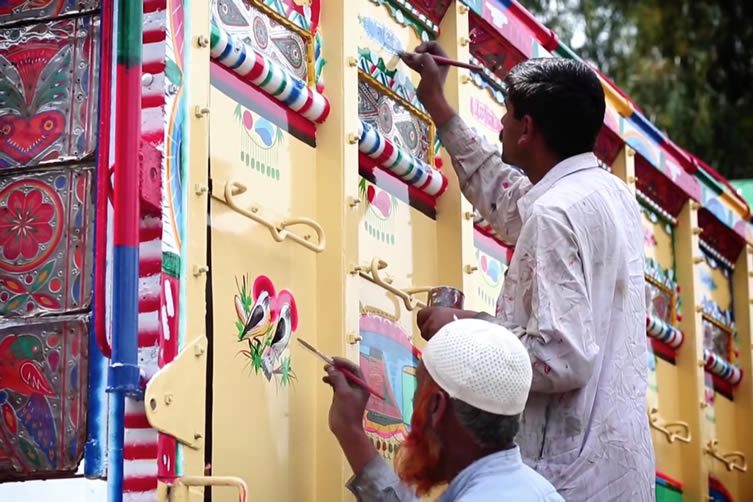 Truck Art Video Documentary by Directed by Madiha Rana