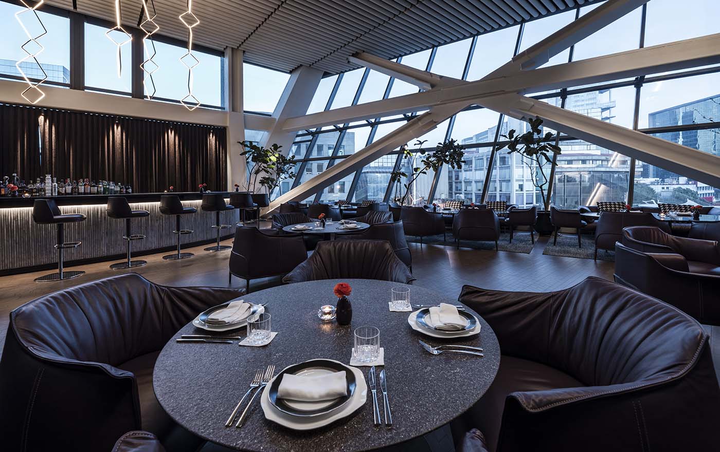 Hotel Alexander Mexico City, Torre Virreyes Luxury Hotel in Lomas Virreyes