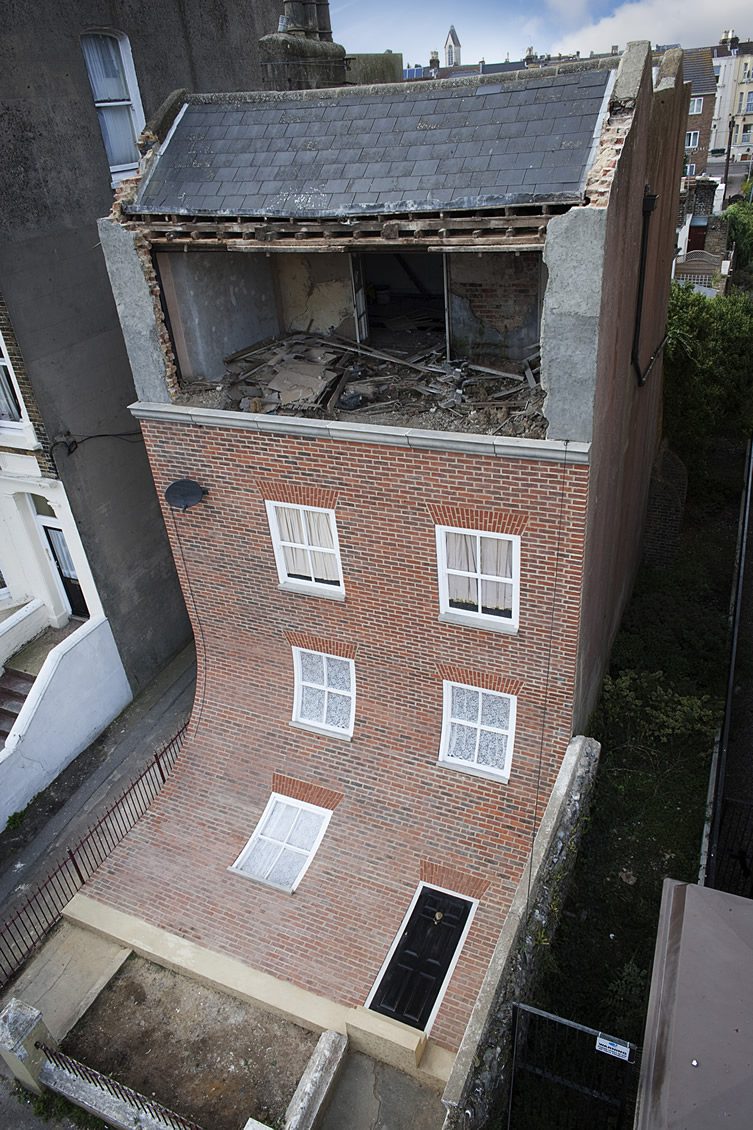 Alex Chinneck — Margate House Installation