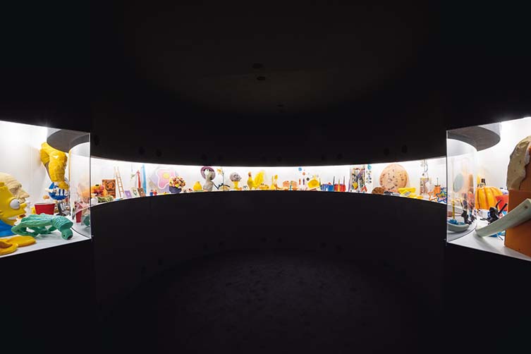 Alex Da Corte, Mouse Museum (Van Gogh Ear), 2022