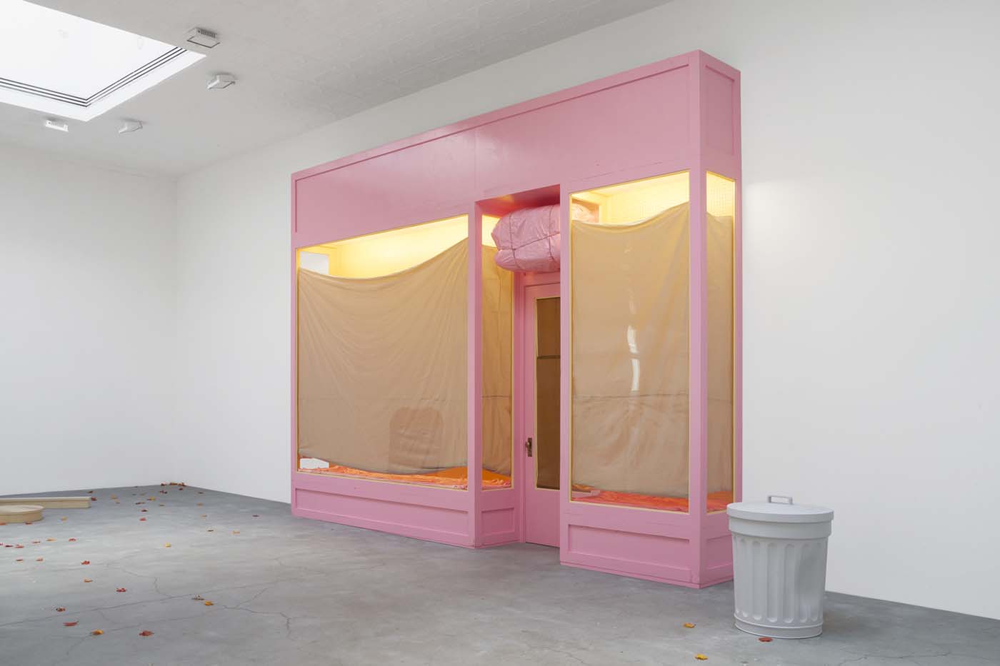 Alex Da Corte: Parade