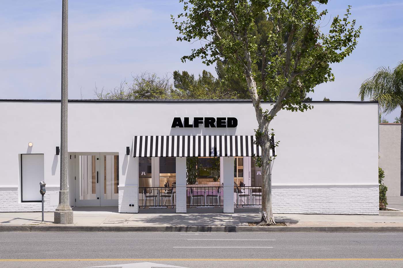Alfred Coffee Encino, Los Angeles Designed by Studio Sucio