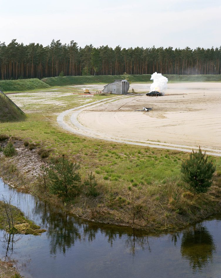 Andrea Botto Ka-Boom: The Explosion of Landscape