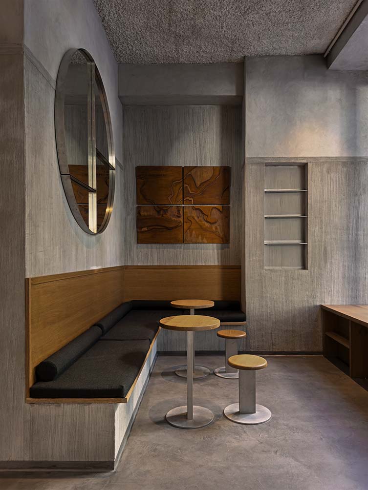 Rue de Prague Café Roastery by Delordinaire