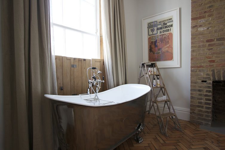 Artist Residence Hotel — Pimlico, London