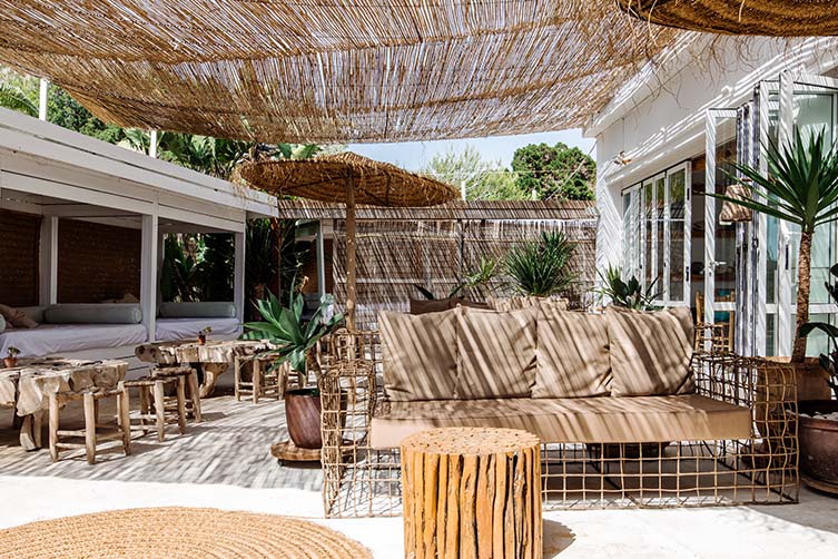 Cala Nova Restaurant Beach Club