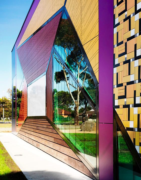 Avondale Heights Library, Melbourne