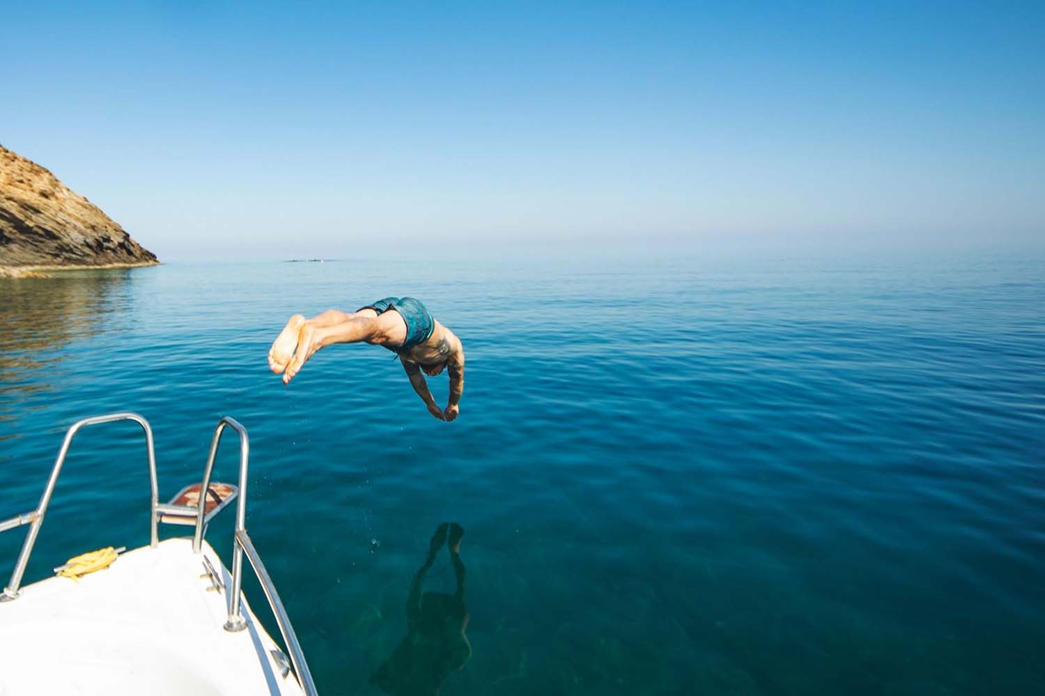 5 Safety Tips For Your First Bareboat Yacht Charter