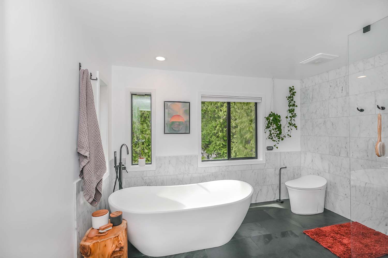 The Best Reliable Bathroom Flooring Ideas on a Budget