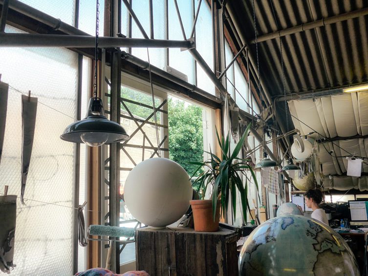 Bellerby & Co. Globemakers London, Studio Visit