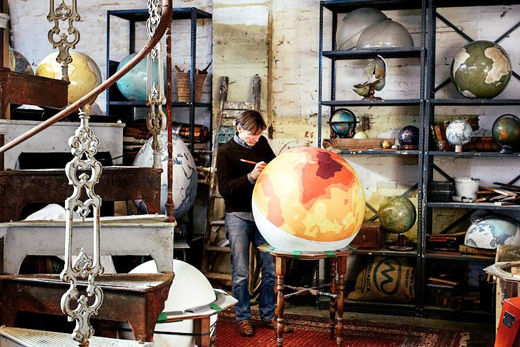 Bellerby & Co. Globemakers London, Studio Visit