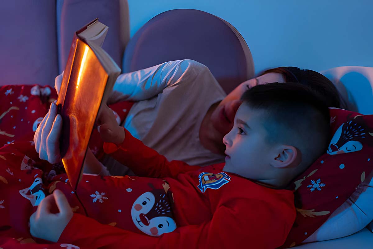 The Benefits of Bedtime Stories for Small Children
