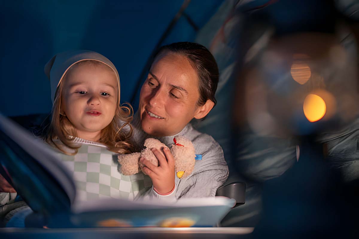 The Benefits of Bedtime Stories for Small Children