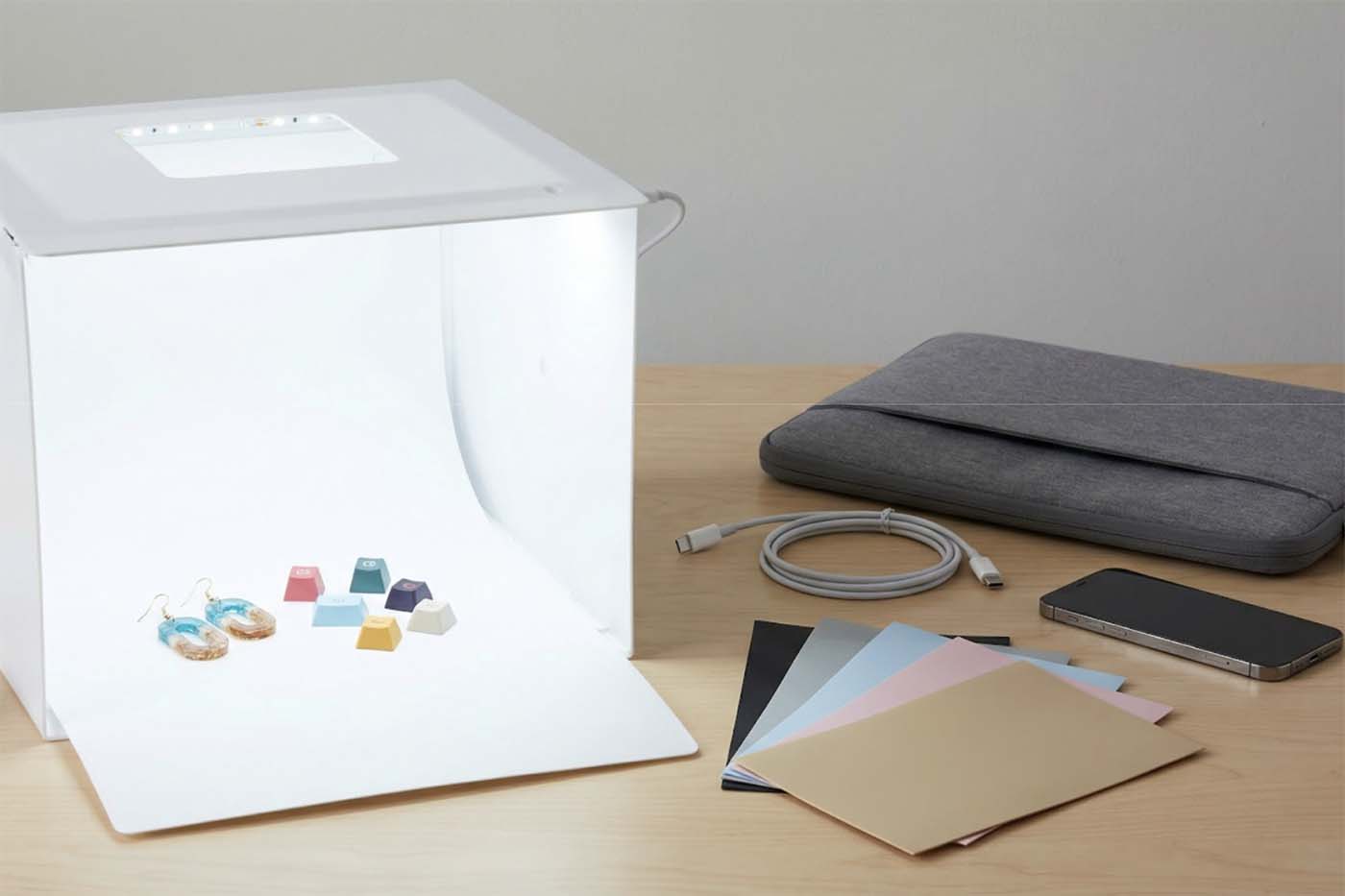 A small 10-inch light box is ideal for beginners shooting tiny products like jewelry and keycaps