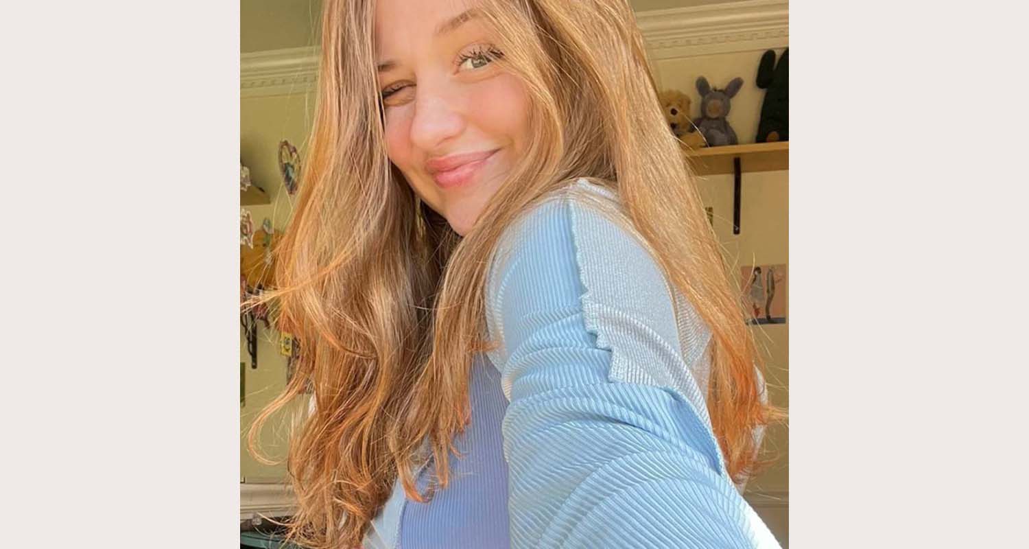 Bella: Naughty but nice