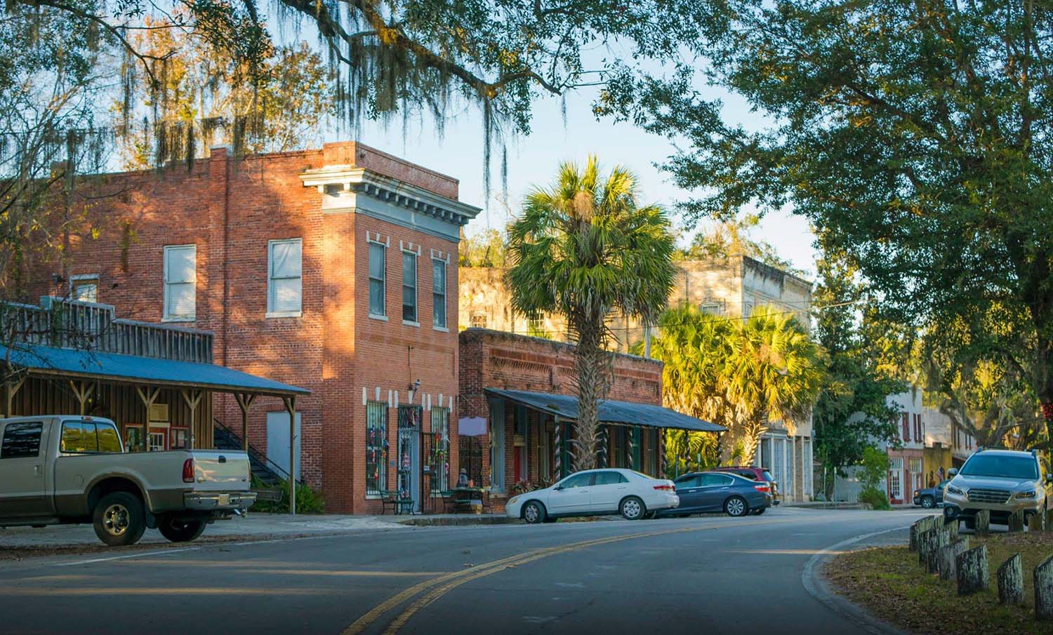 Choosing the Best Place to Live in Gainesville, FL