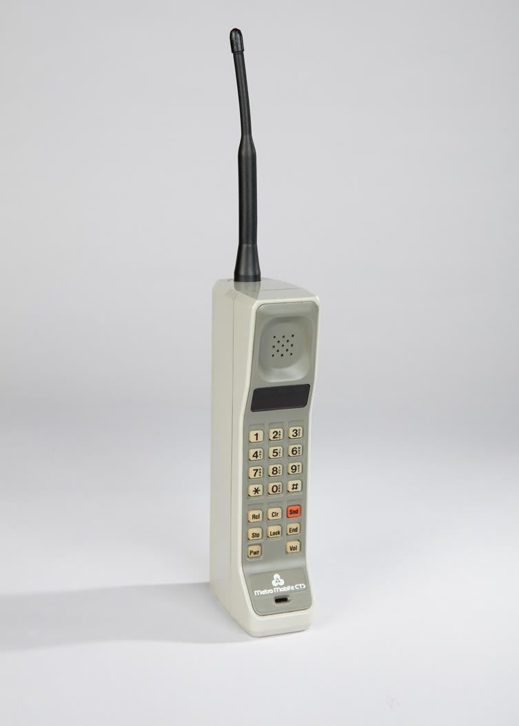 DynaTAC 8000x Mobile Phone, 1983