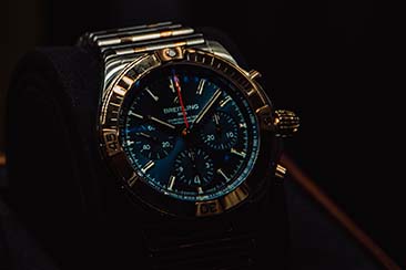 A Guide to Men’s Breitling Chronograph Watches