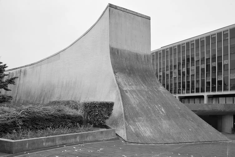 Bourse by Travail