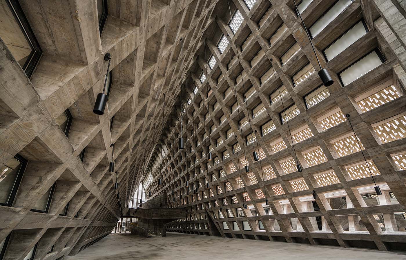 Brutalist Interiors, Blue Crow Media
