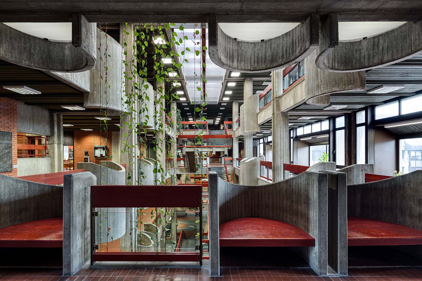 Brutalist Interiors, Blue Crow Media