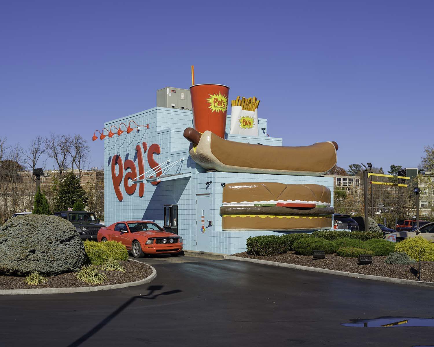 Pal’s Sudden Service Drive Through Burger Restaurant Tennessee, USA, 2022