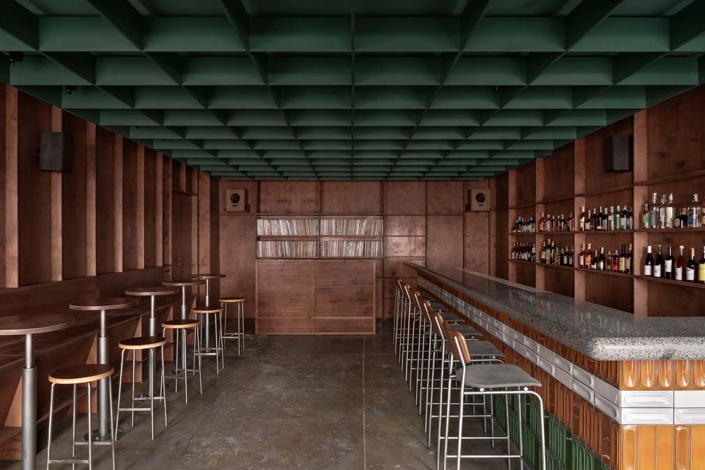 Bursa Bar, Kyiv
