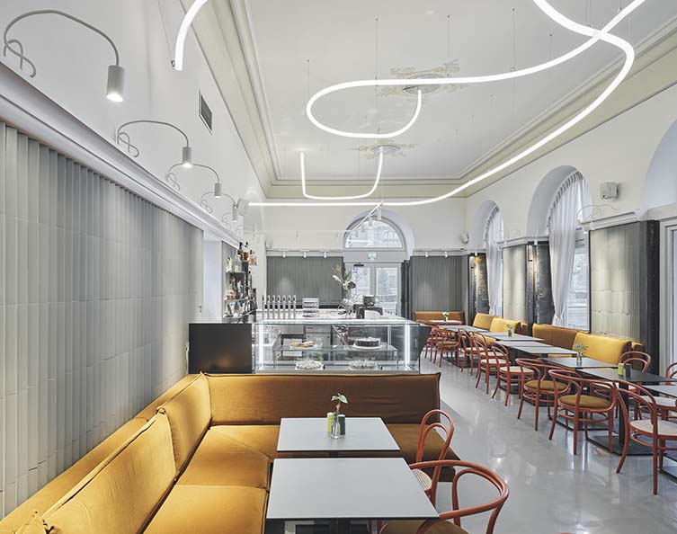 Büro KLK-Designed Cafe Vienna