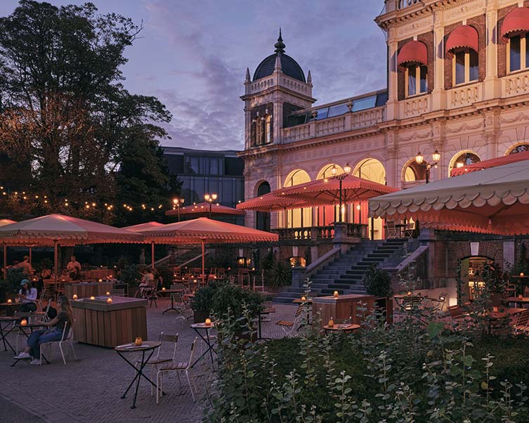 Vondelpark Restaurant by Studio Modijefsky