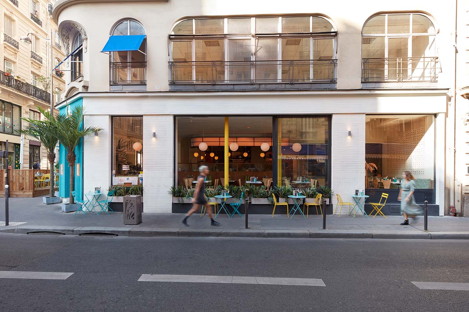 Cali Uptown Paris 10th Arrondissement Restaurant