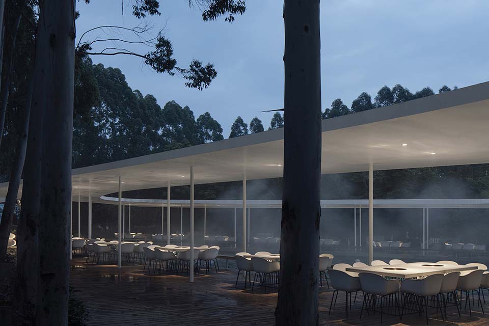 Garden Hotpot Restaurant, MUDA Architects