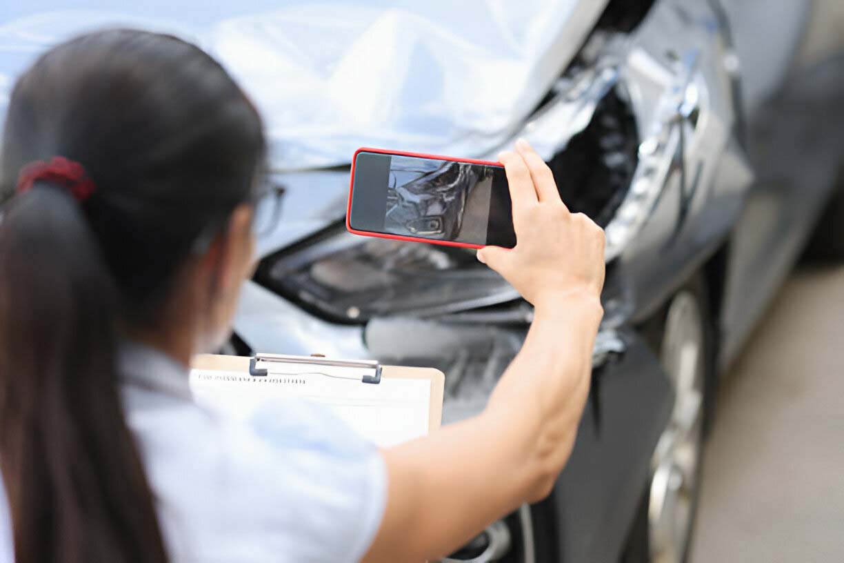 What to Do if You're in a Car Accident While Traveling Abroad