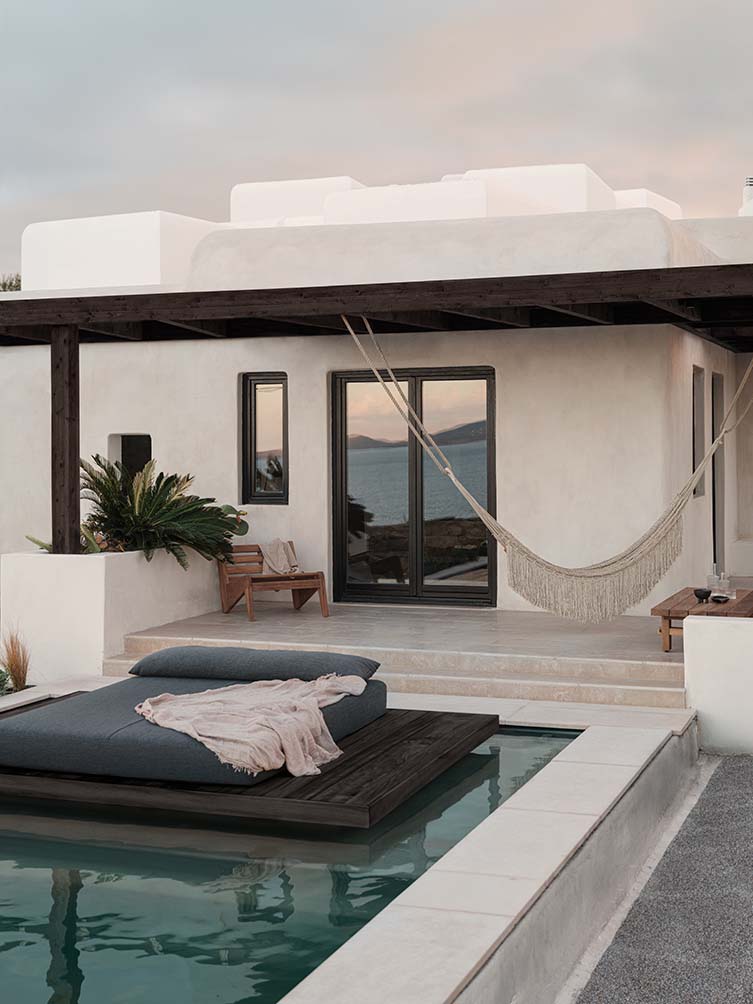 Mykonos Luxury Design Hotel Close to Mykonos Town