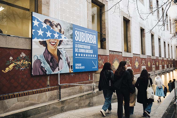 Suburbia. Building the American Dream at CCCB, Barcelona