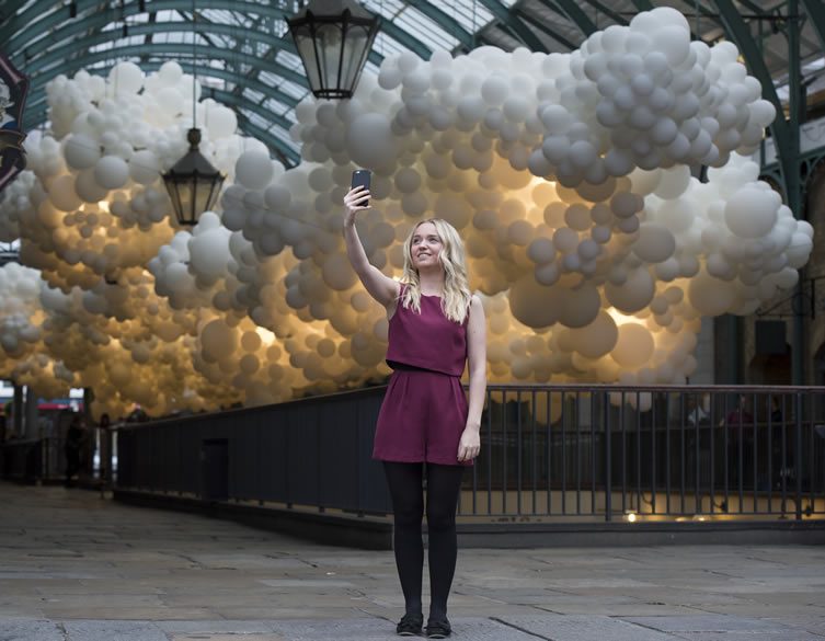 Charles Pétillon, Heartbeat at Covent Garden Market