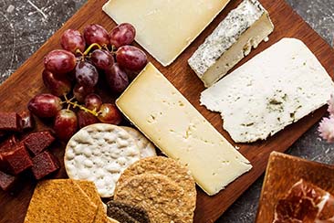 A Perfect Cheese Board for the Festive Season