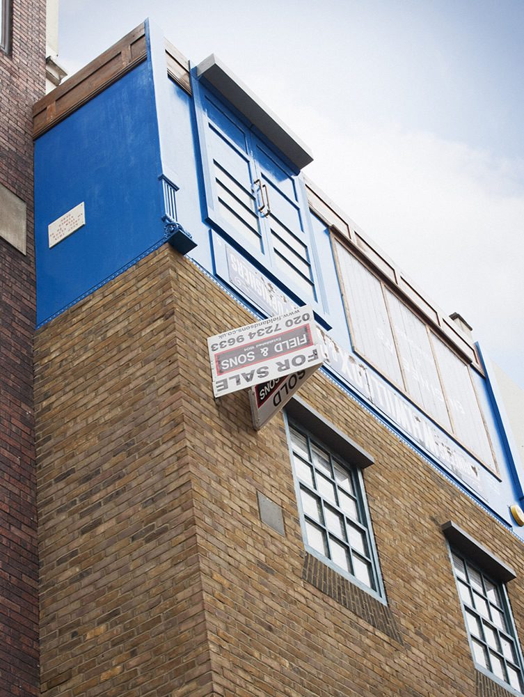 Alex Chinneck — Miner on the Moon