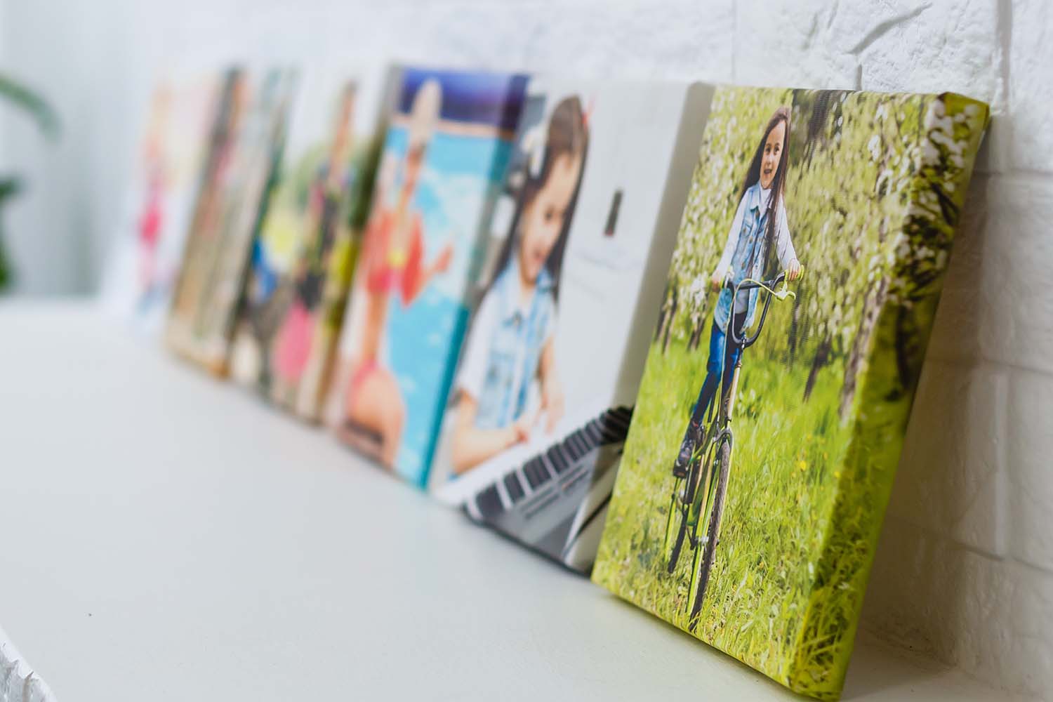 How To Choose The Best Photo For Canvas Printing