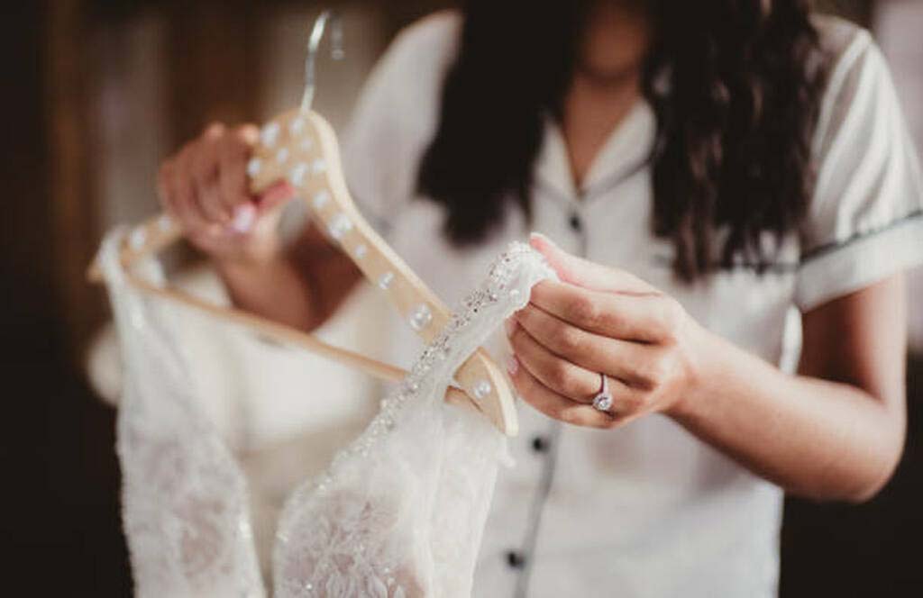 How to Choose the Right Engagement Ring Style for You