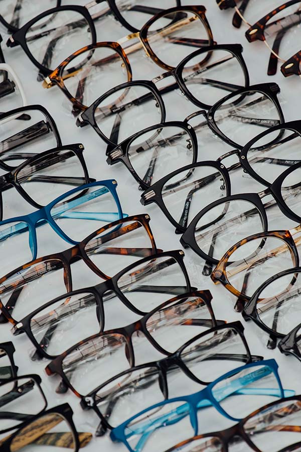 How to Choose the Right Reading Glasses for You