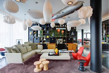 citizenM, Charles de Gaulle