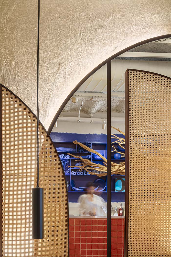 Barcelona Restaurant Designed by El Equipo Creativo