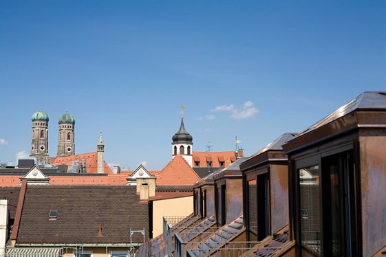 Cortina Hotel, Munich