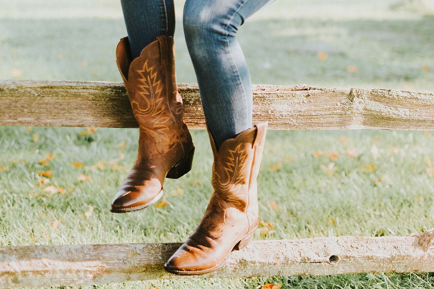 cowboy boots and shorts outfits