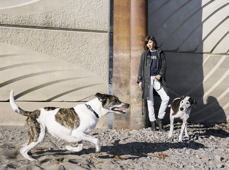 Carrie Brownstein, Cricket and Toby