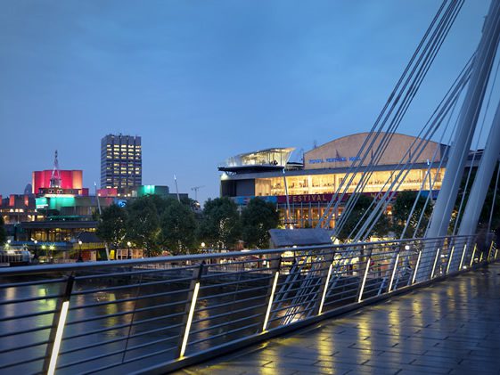 The Cube Arrives in London